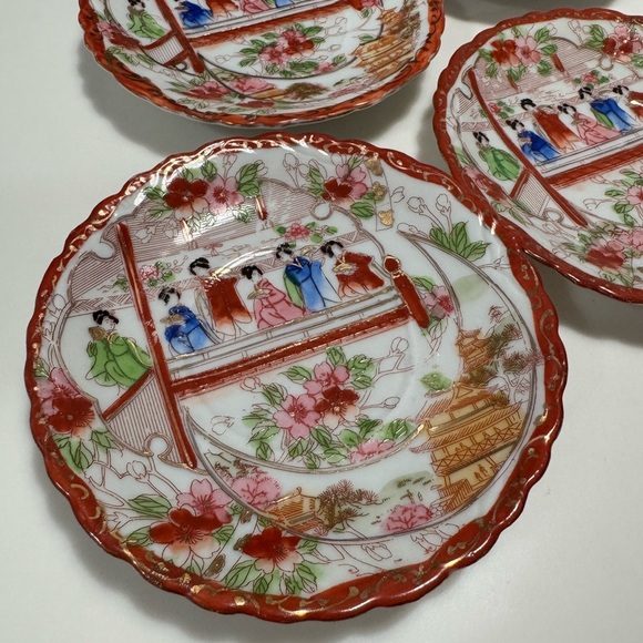 Set of 5 vintage Japanese Geisha girl porcelain saucer plates with 1 teacup - Picture 1 of 8